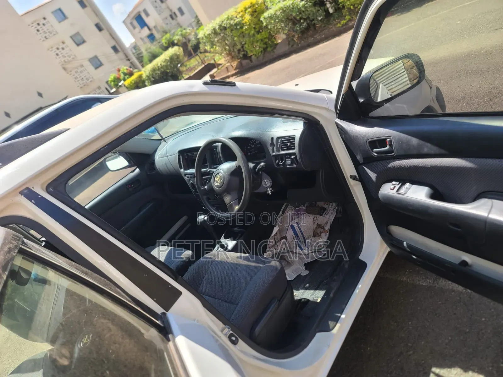 Toyota Succeed 2010 Off white
