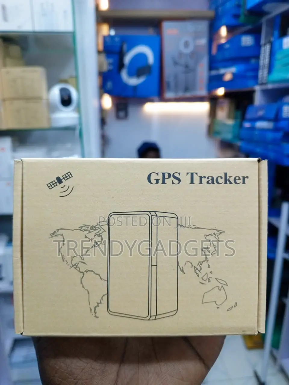 P7 Mini Magnetic 4G GPS Tracker With Live Location Tracking