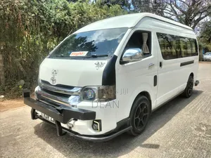 Toyota HiAce 2020 White