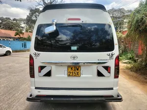 Toyota HiAce 2020 White