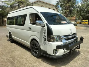 Toyota HiAce 2020 White