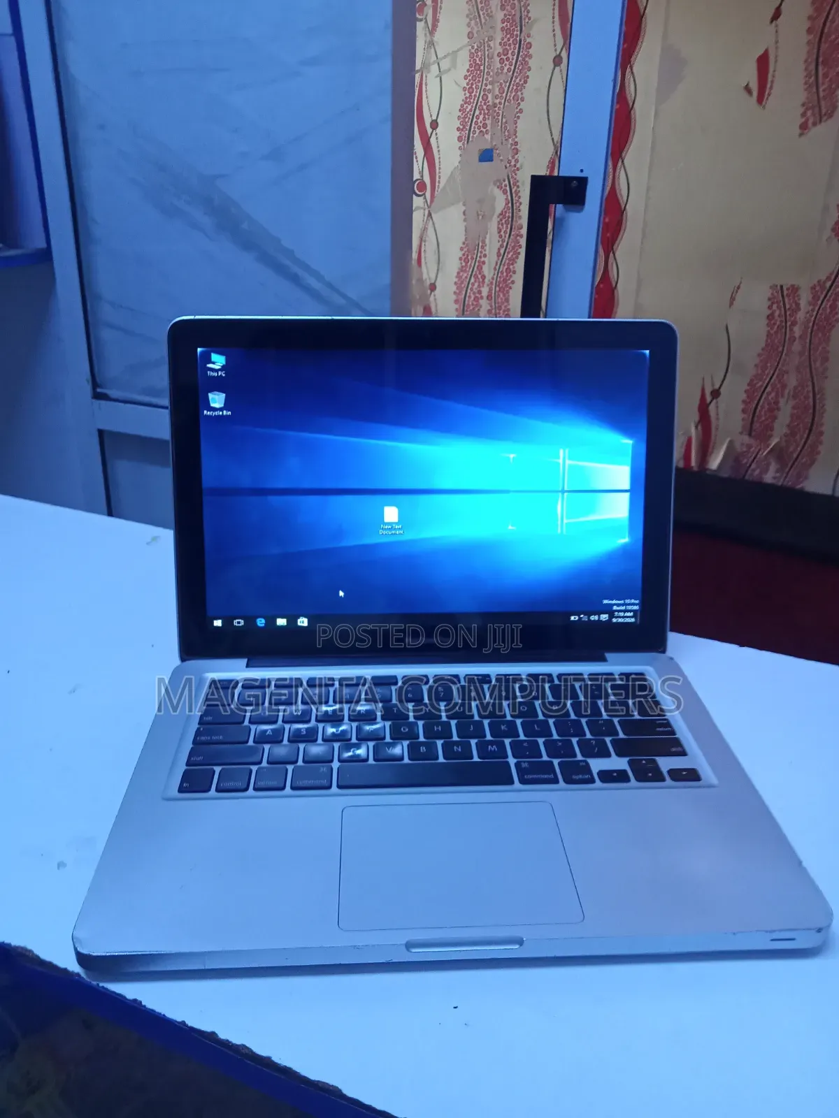Laptop Apple MacBook 2010 2GB Intel Core 2 Duo HDD 320GB