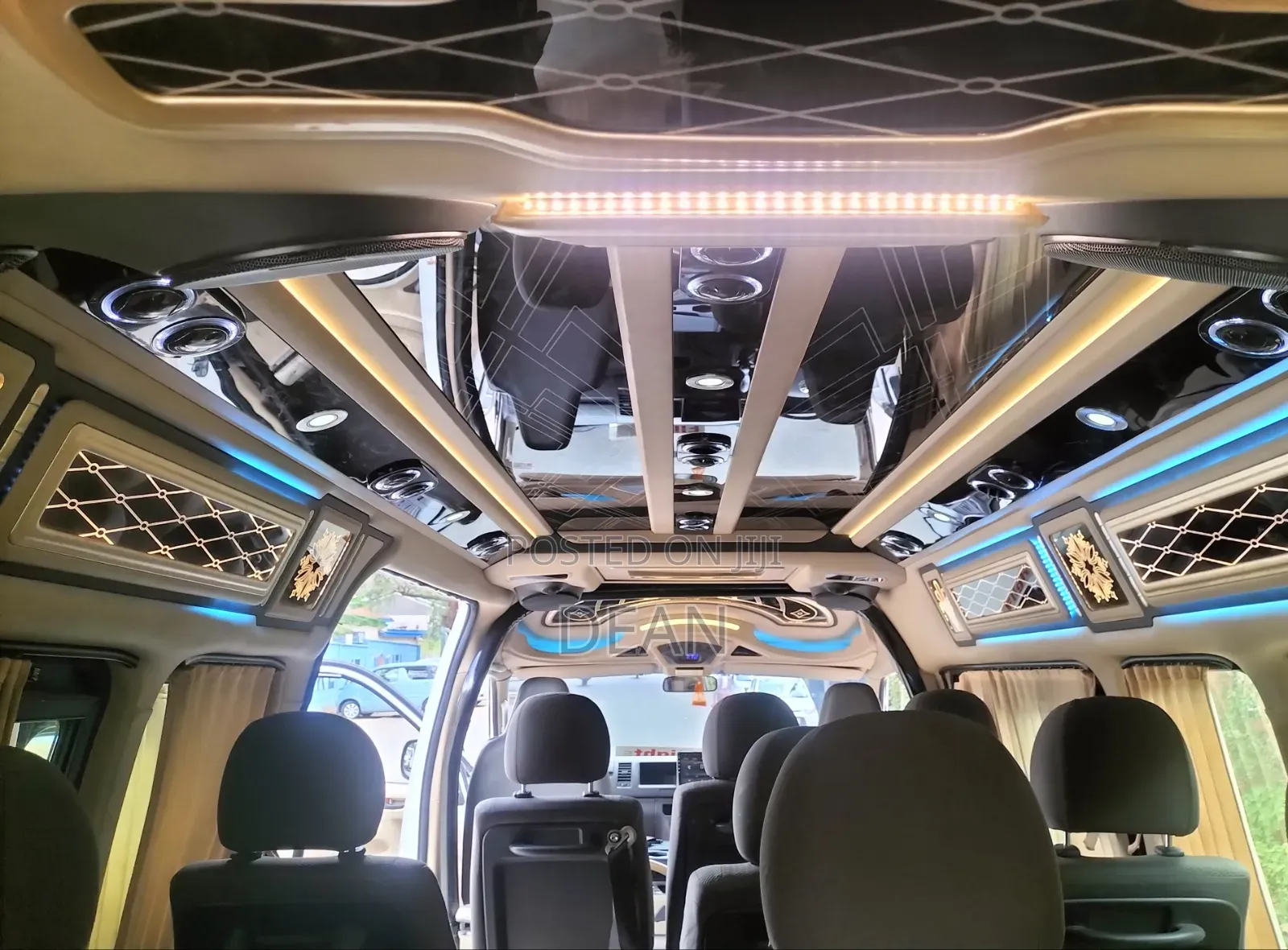 Toyota HiAce 2020 White