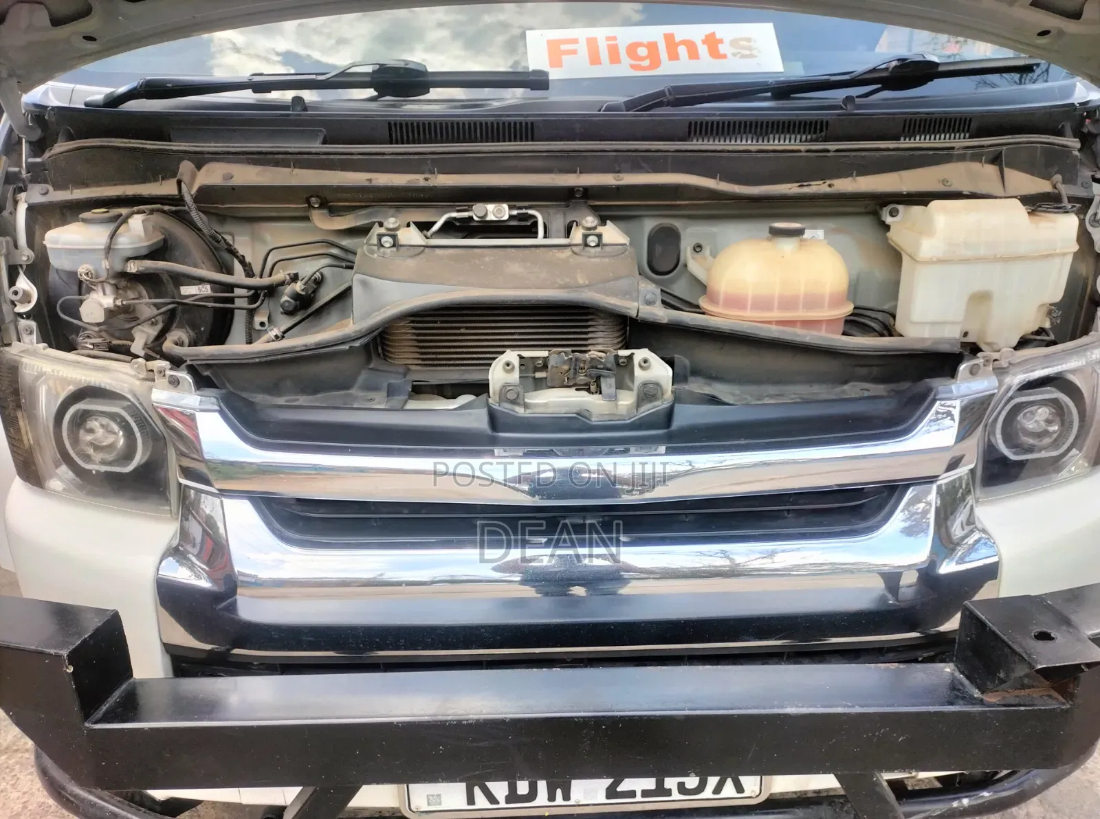 Toyota HiAce 2020 White