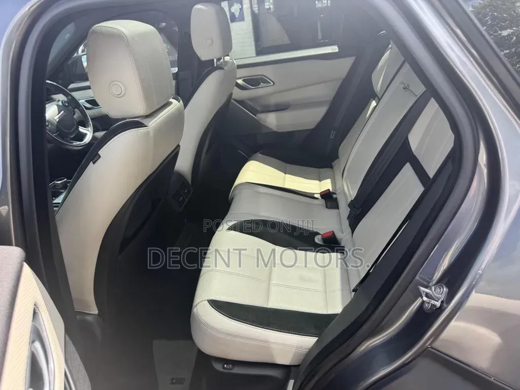 Rover Land 2019 Gray