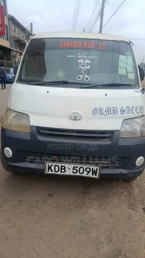 Toyota TownAce 2013 White