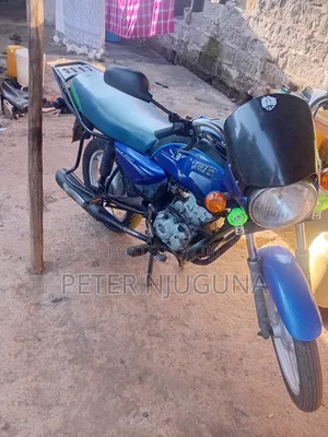 Bajaj Boxer 150 UG 2017 Blue