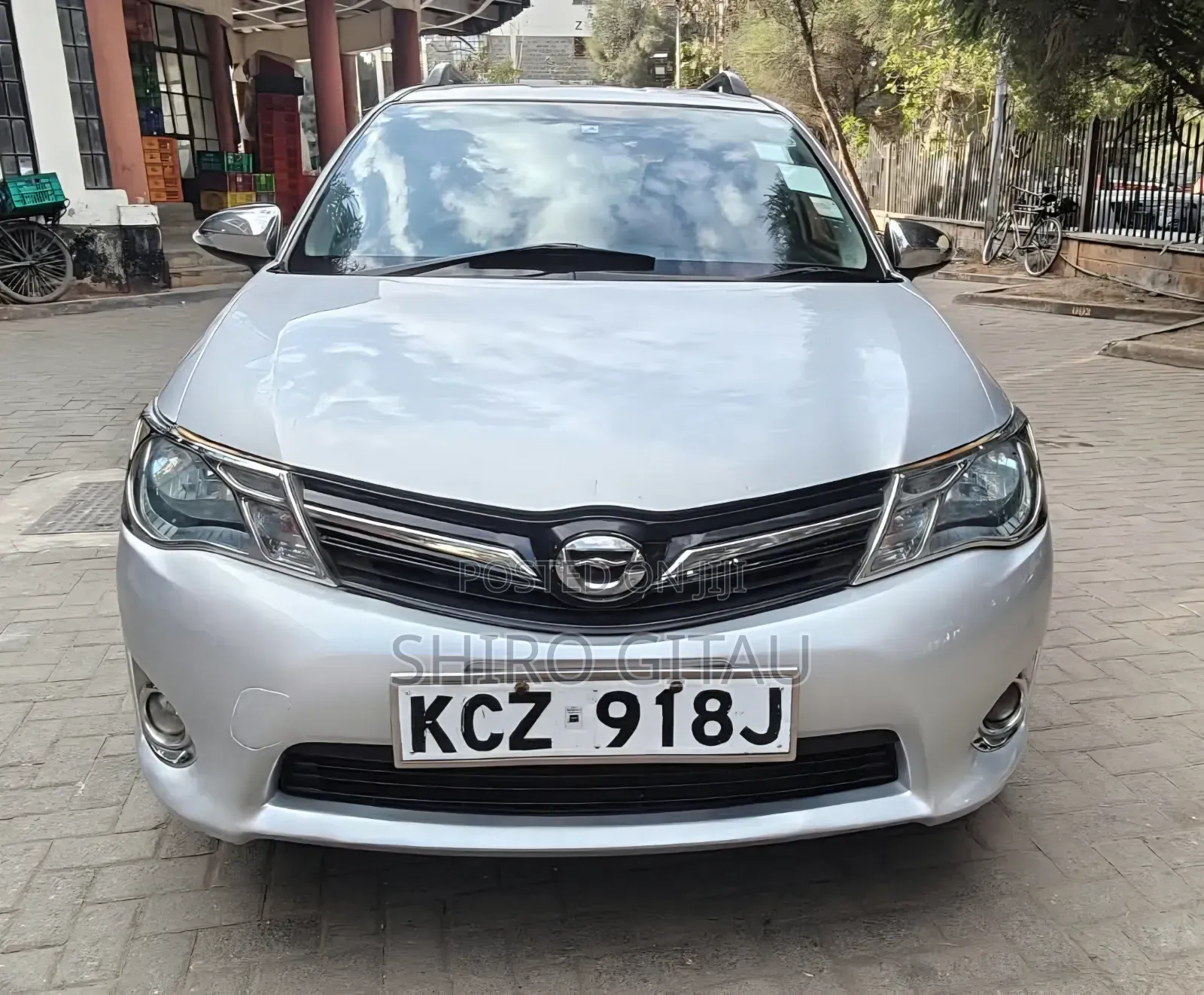 Toyota Corolla Fielder 2013 Silver