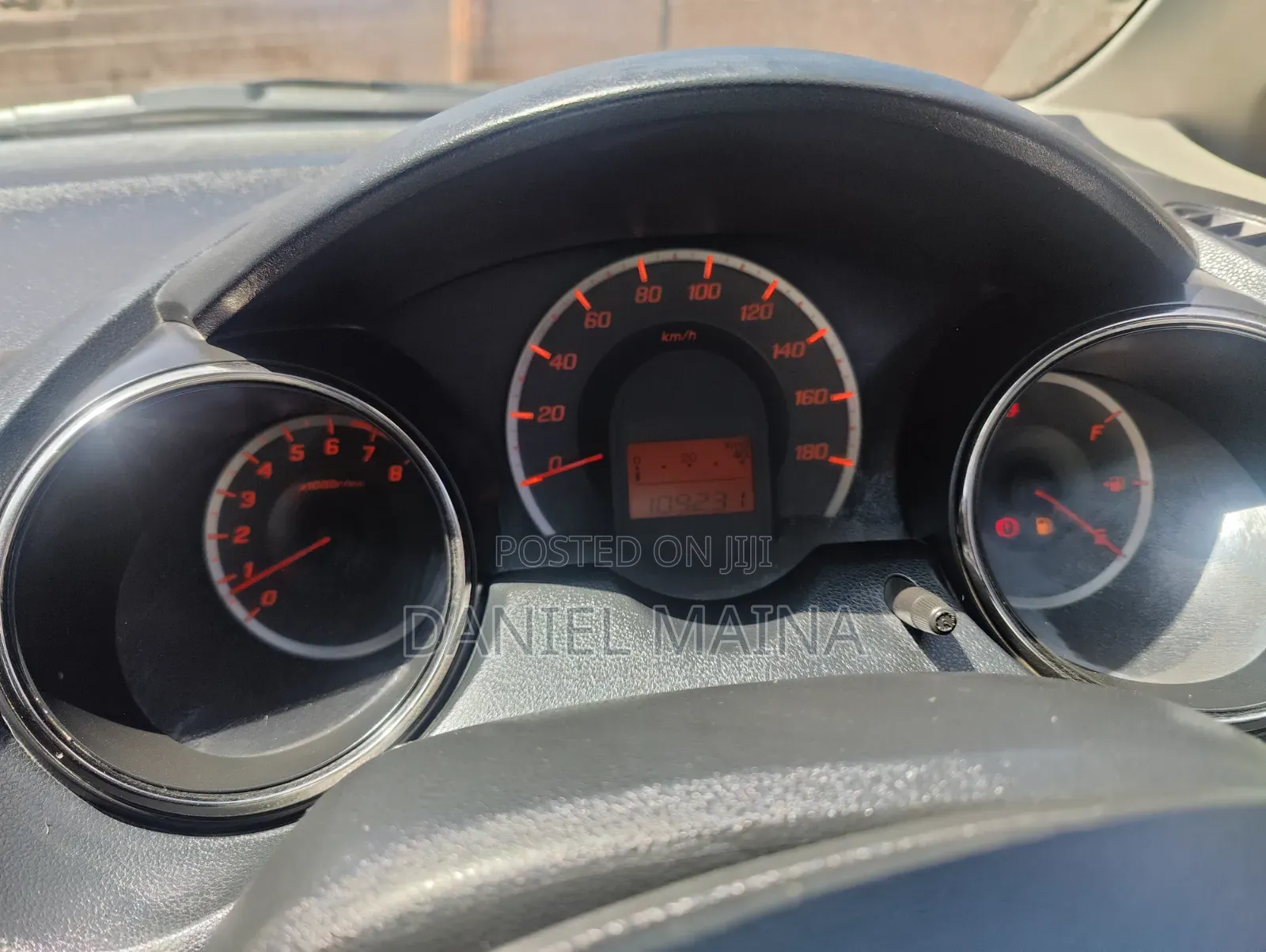 Honda Fit Automatic 2012 Silver