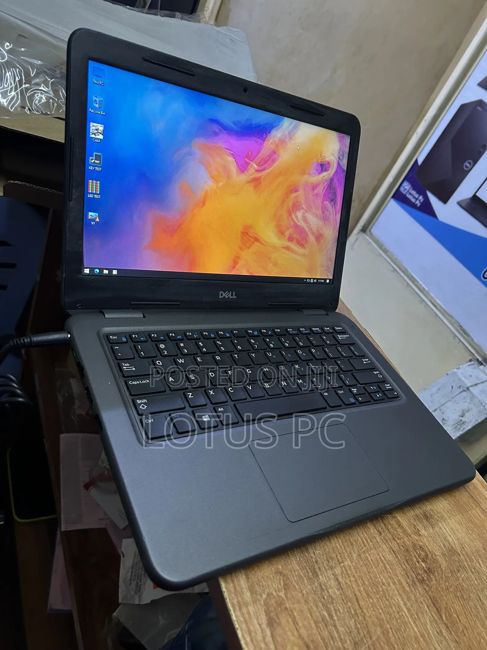 Laptop Dell Latitude 3310 4GB Intel Core i3 SSD 128GB
