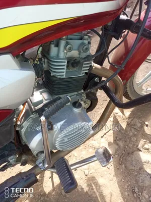 TVS HLX Plus ES 2023 Red