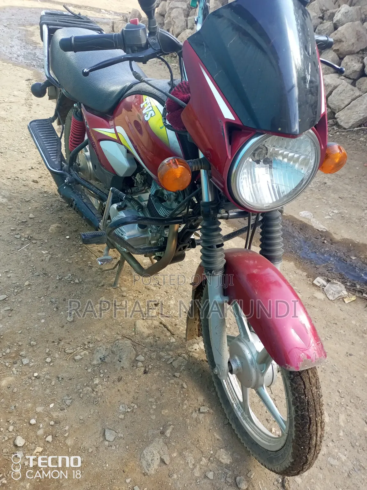 TVS HLX Plus ES 2024 Red