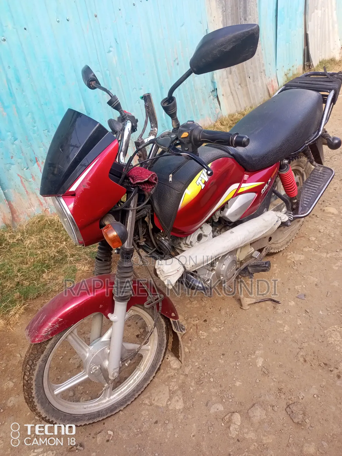 TVS HLX Plus ES 2024 Red