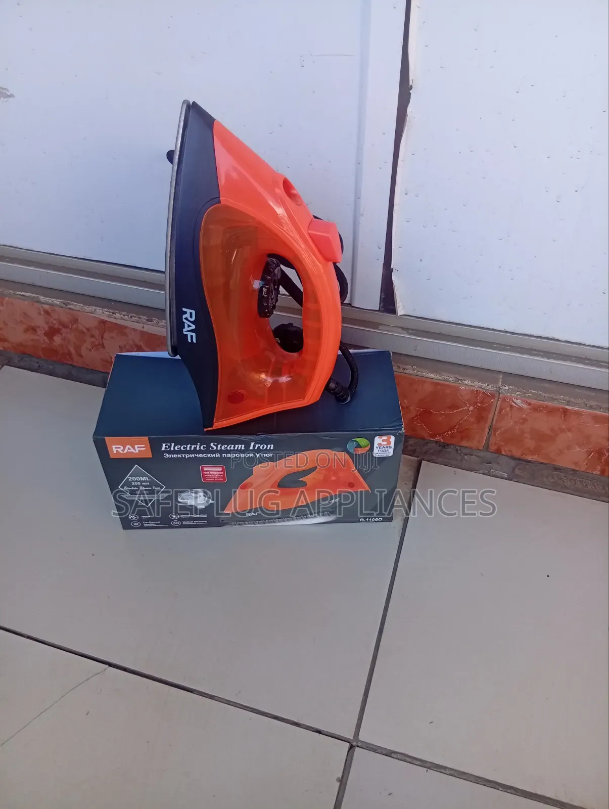 RAF Steam Iron Box – Affordable Ironing Made Easy