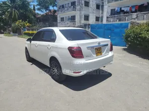 Toyota Axio 1.5 G 2WD 2019 White