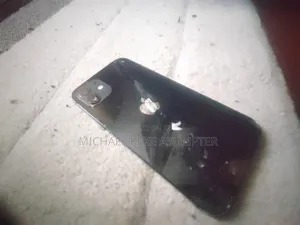Apple iPhone 12 64 GB Black