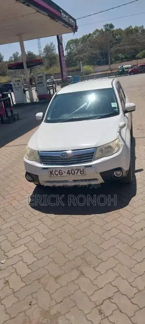 Subaru Forester 2009 Pearl