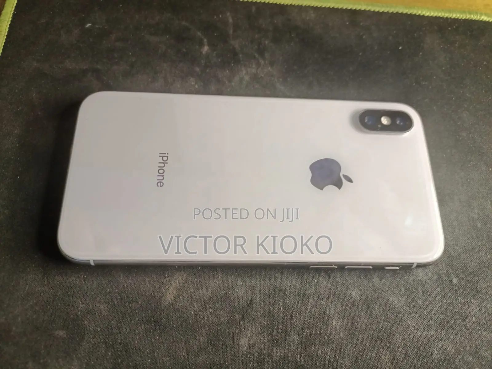 Apple iPhone X 256 GB White