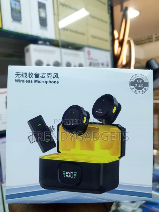 Q9 Professional Dual Wireless Microphone With Noise Reduction - main view