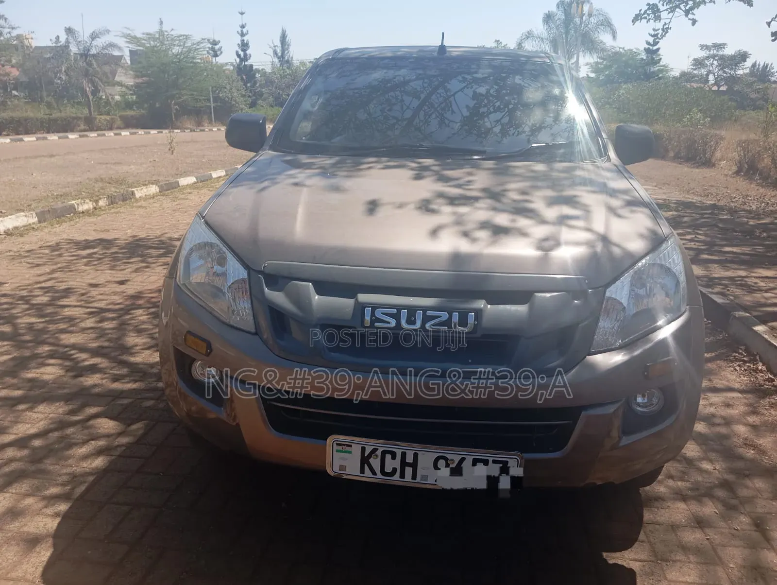 Isuzu D-MAX 2016 Gray