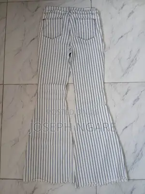 Thrifted Women’s Stretchy Flared Pants – High Waist, W34, H40/46, L45