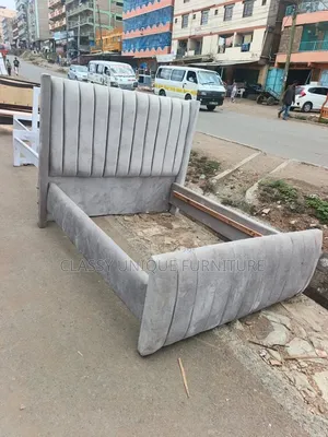 5x6 Channel-Tufted Bed