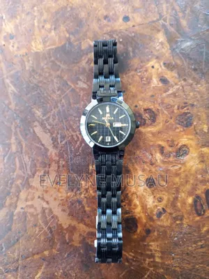 Unisex Analogue Watches