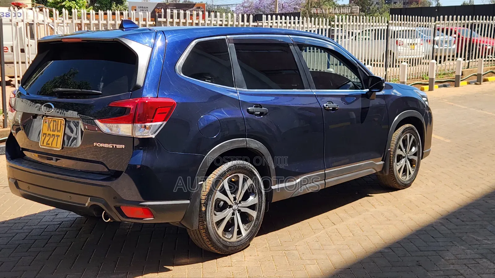 Subaru Forester Premium AWD 2019 Black