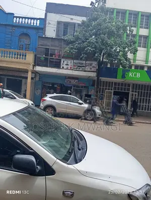 Nbi CBD Commercial Building River Rd. Good Income.