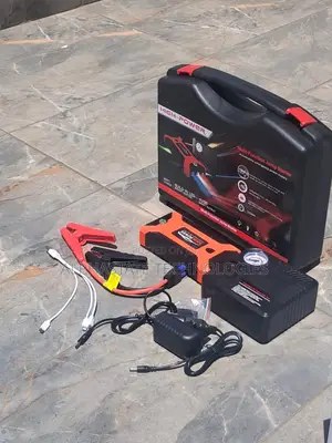 Portable Car Battery Jump Starter With Air Pump