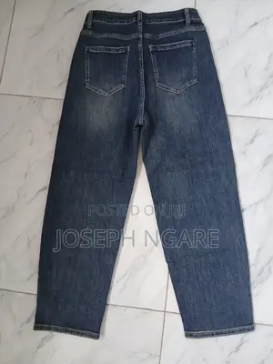 Thrifted Women’s Flared Denim Jeans – Stretchy, W35, H44/46, L40
