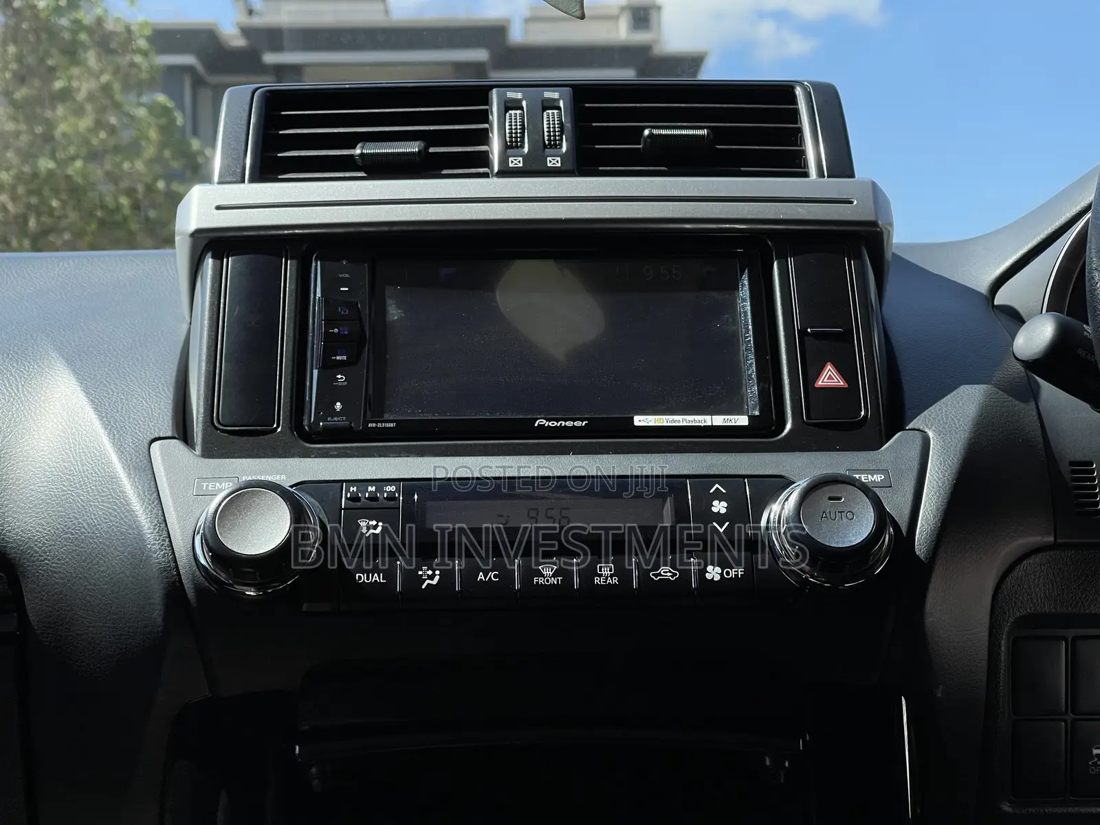 Toyota Land Cruiser Prado 2016 White
