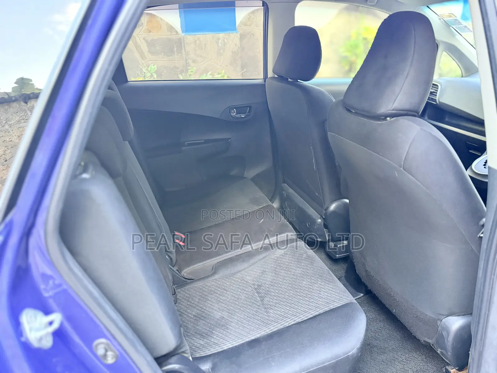 Toyota Ractis 1.5 FWD 2013 Blue