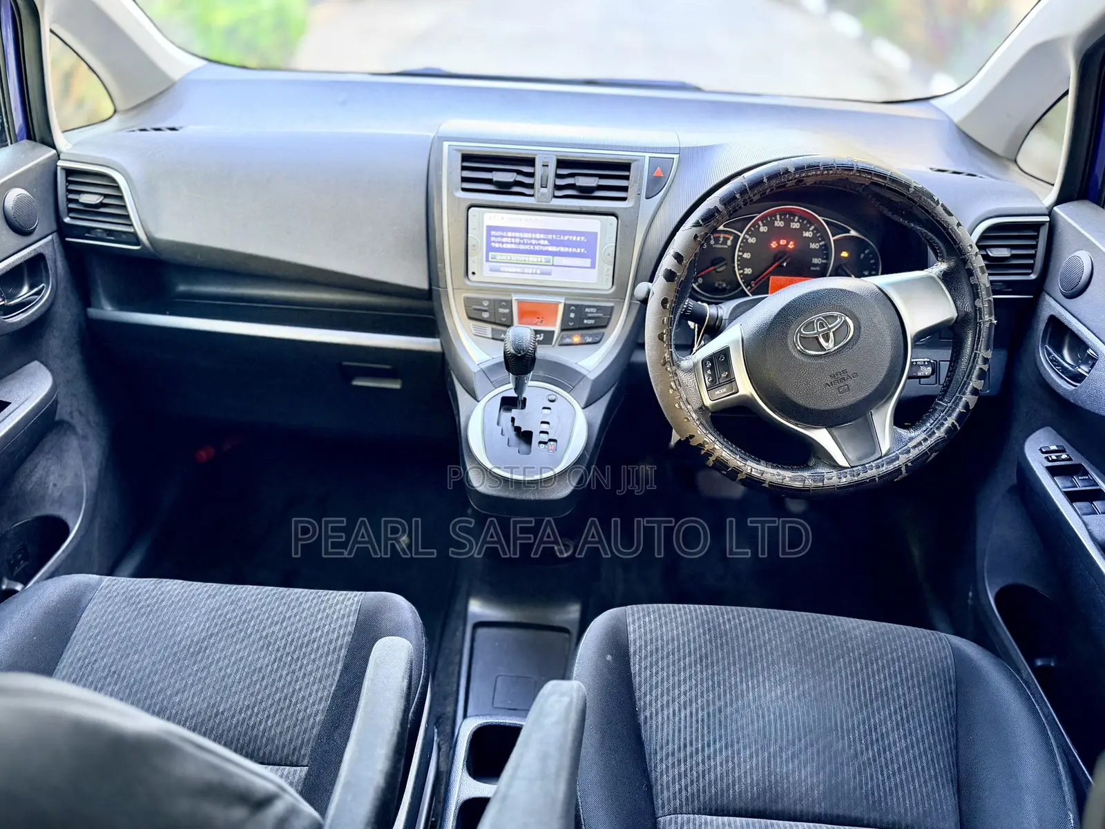 Toyota Ractis 1.5 FWD 2013 Blue