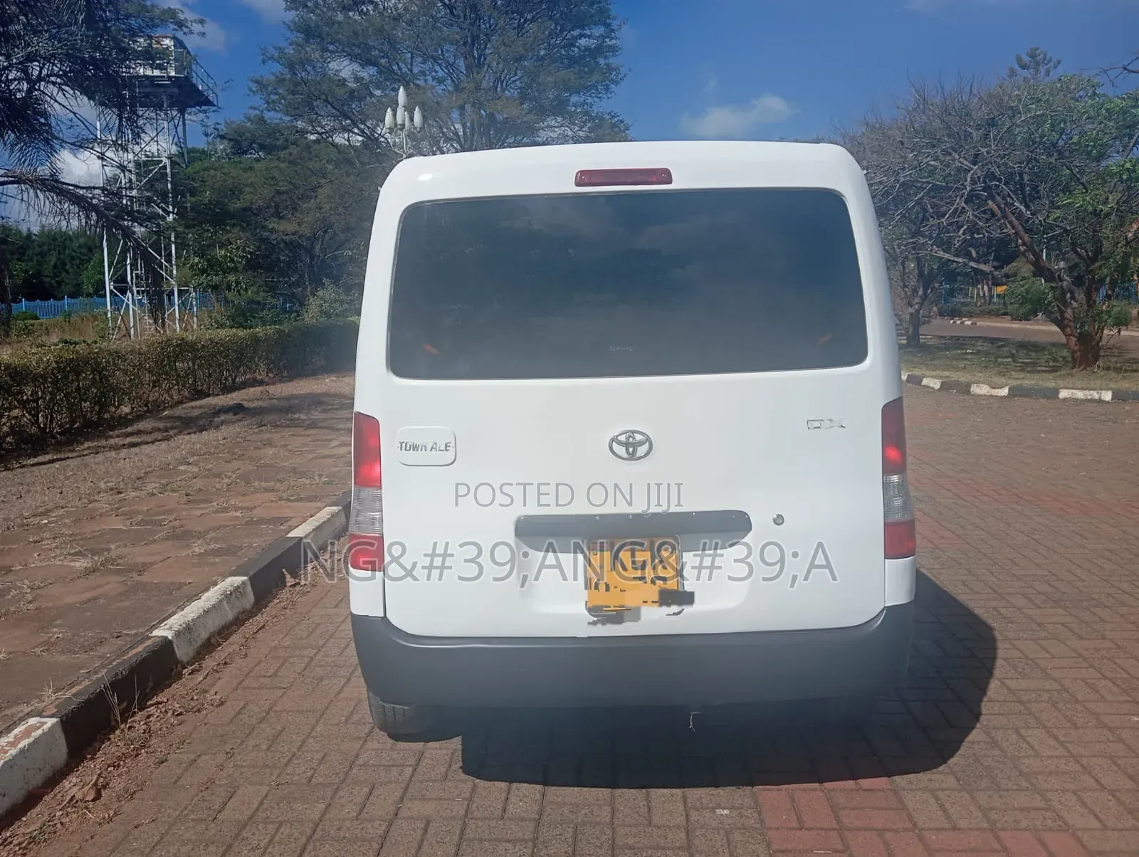 Toyota TownAce 2009 White