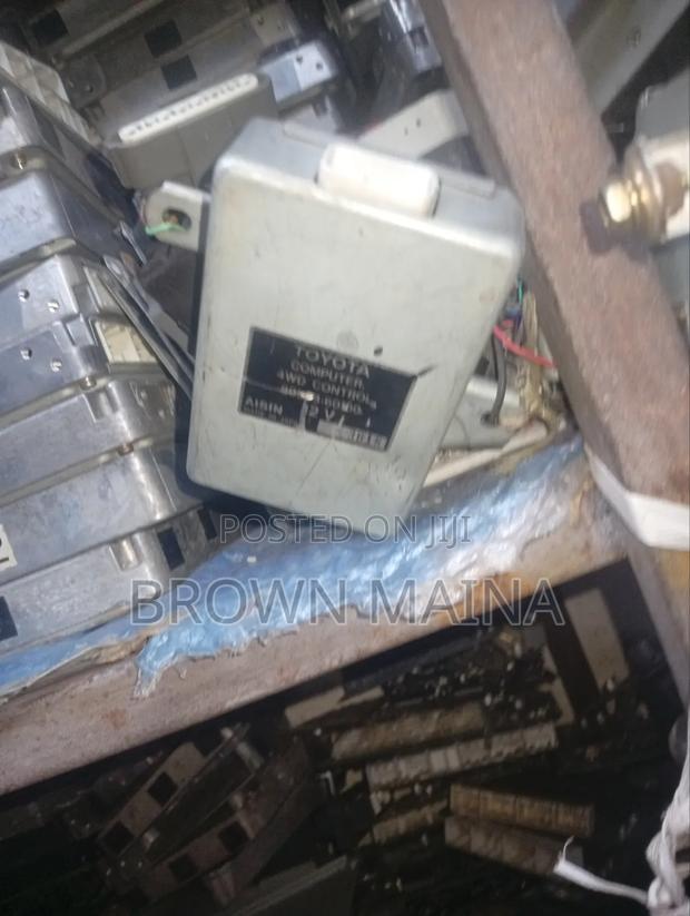 Toyota 4WF Control Computer (ECU) - thumbnail 2
