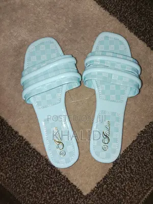 Ladies Flat Open Shoes