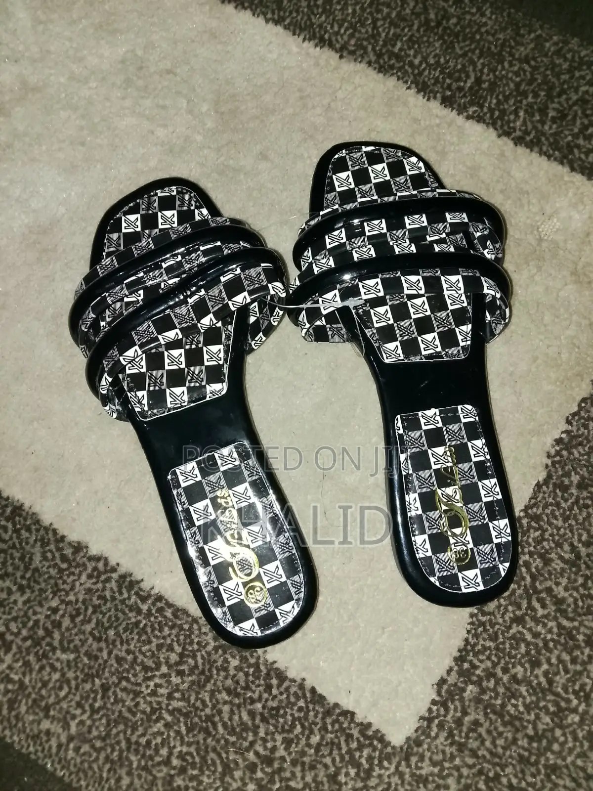 Ladies Flat Open Shoes