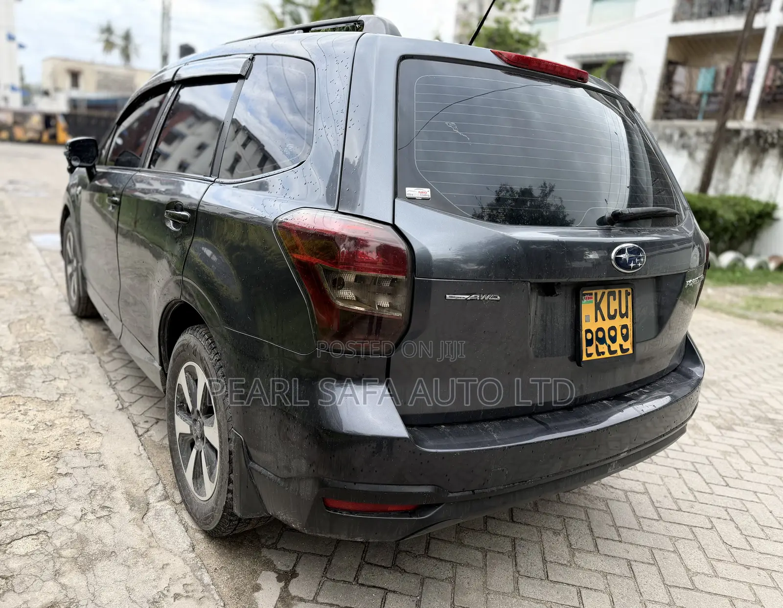 Subaru Forester 2013 Gray