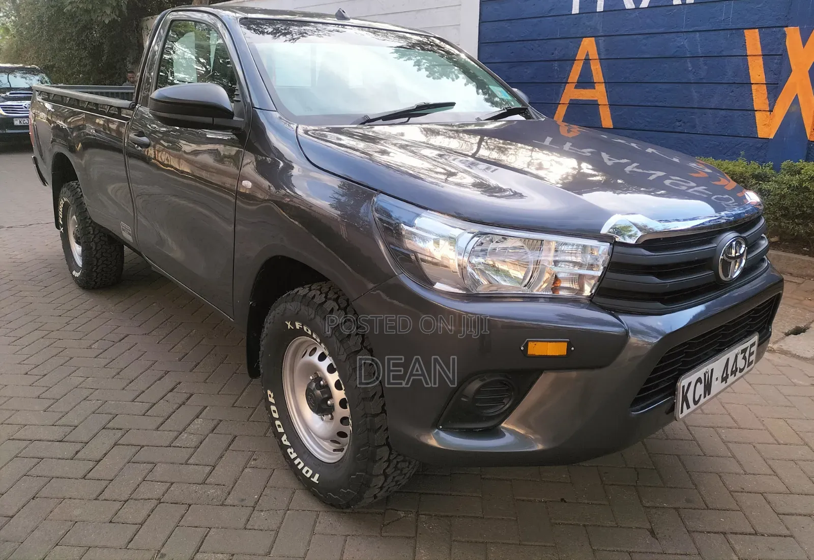 Toyota Hilux 2019 Black