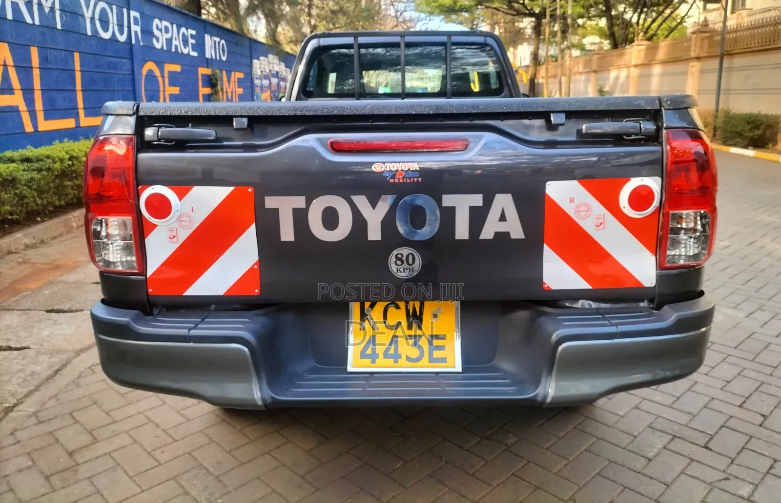 Toyota Hilux 2019 Black