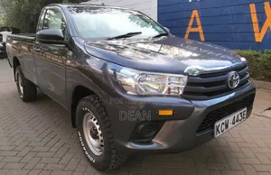 Toyota Hilux 2019 Black