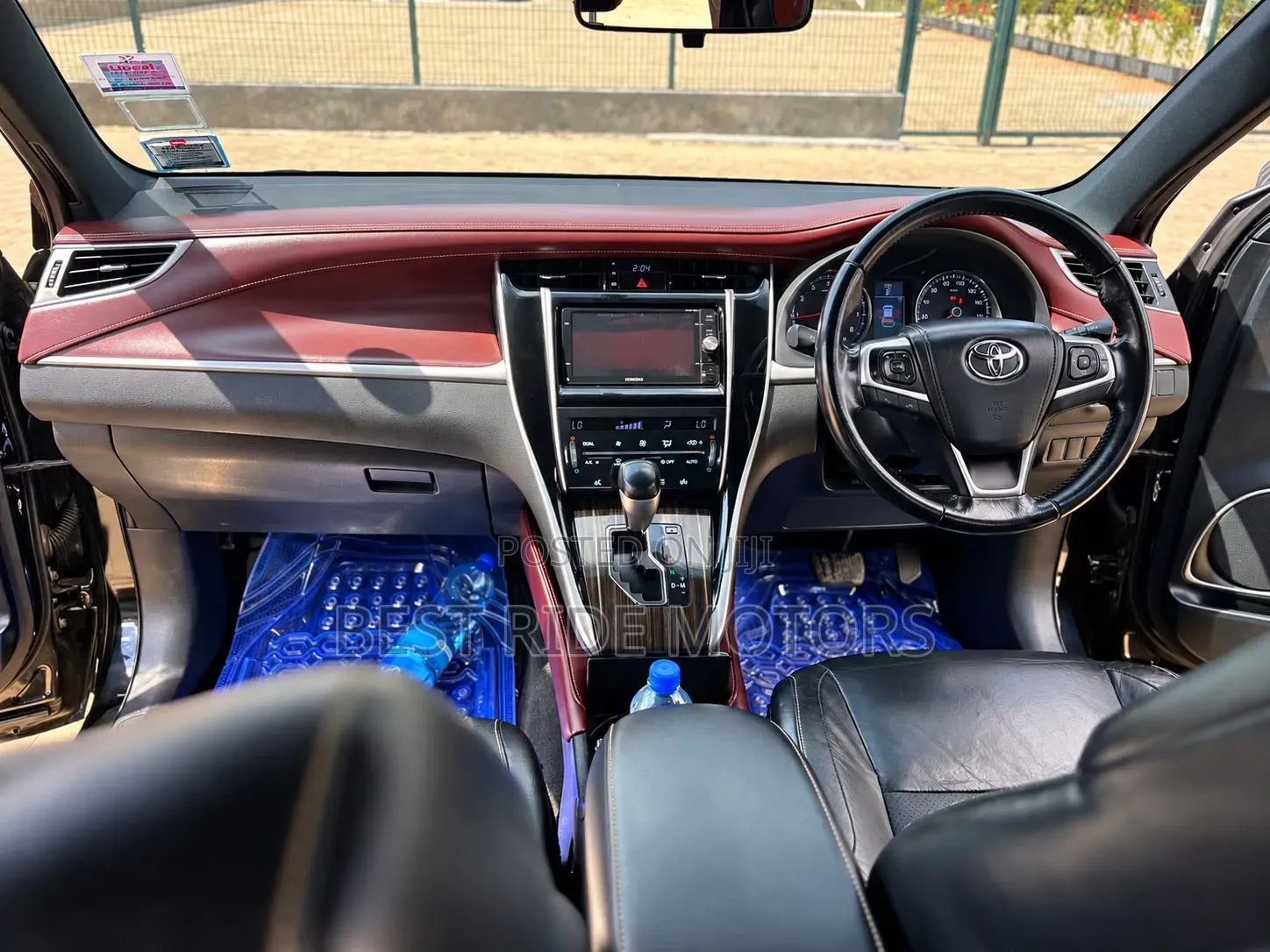 Toyota Harrier 2014