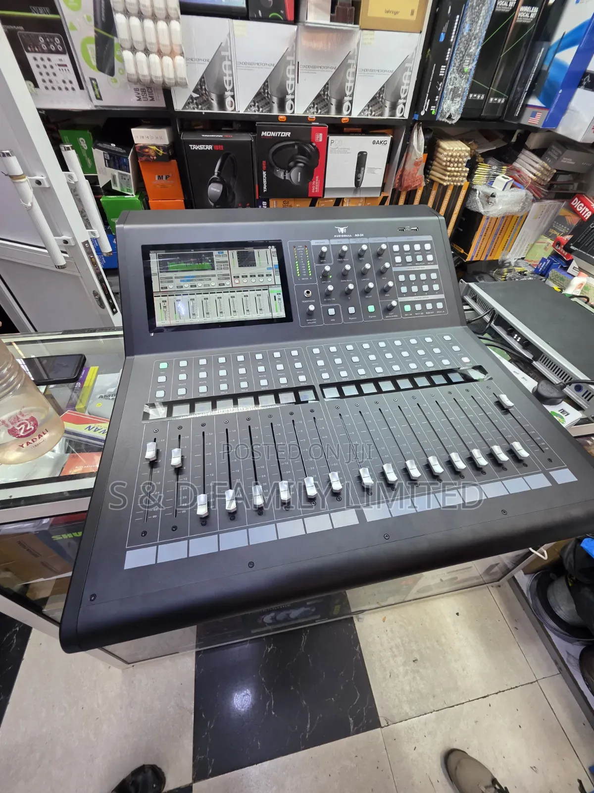 Audiobull AD-24 Digital Mixer 24 Channels
