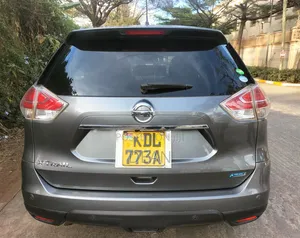 Nissan X-Trail 2015 Gray