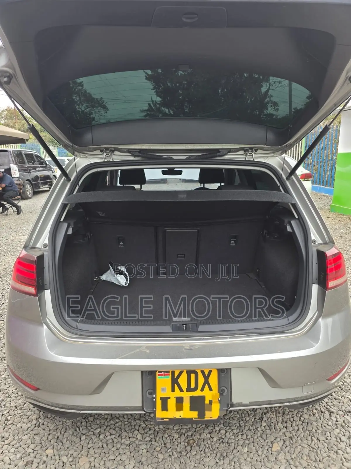 Volkswagen Polo 2018 Silver