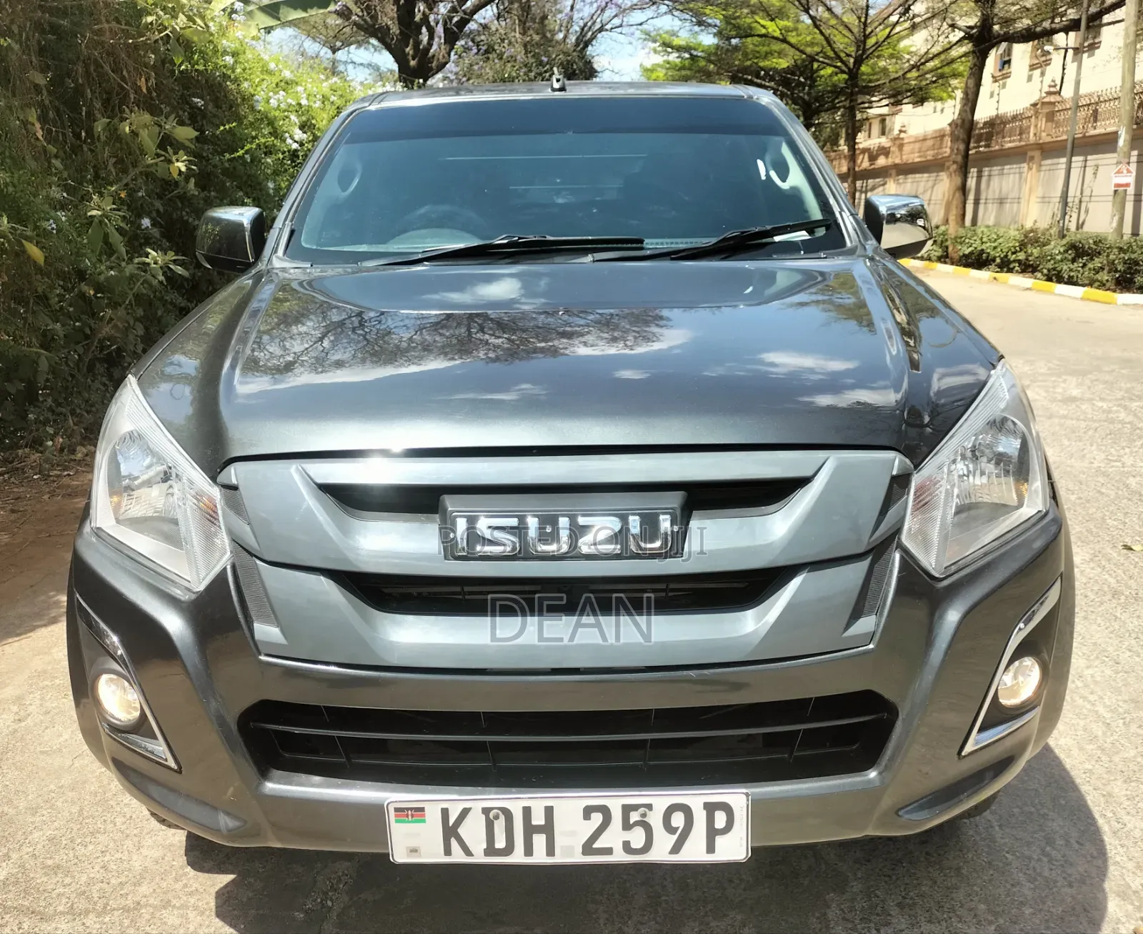 Isuzu D-MAX 2022 Gray