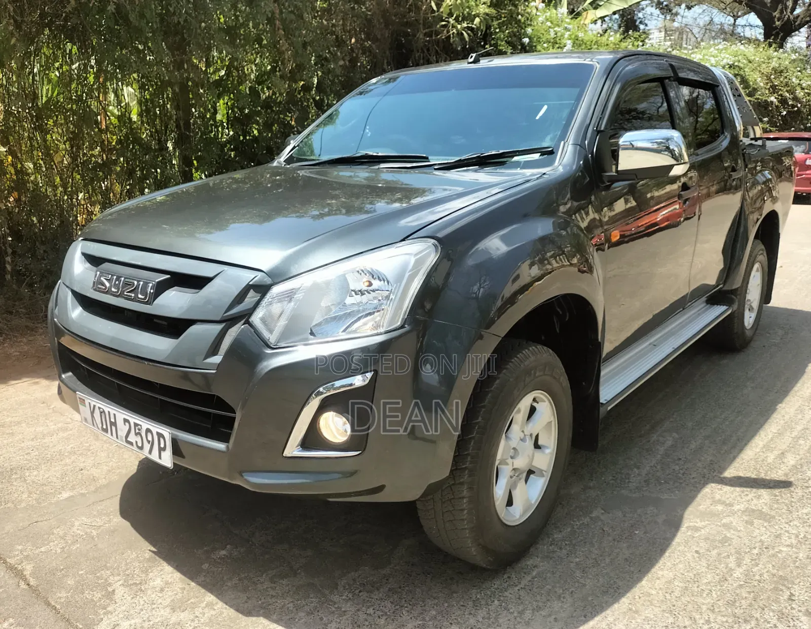 Isuzu D-MAX 2022 Gray