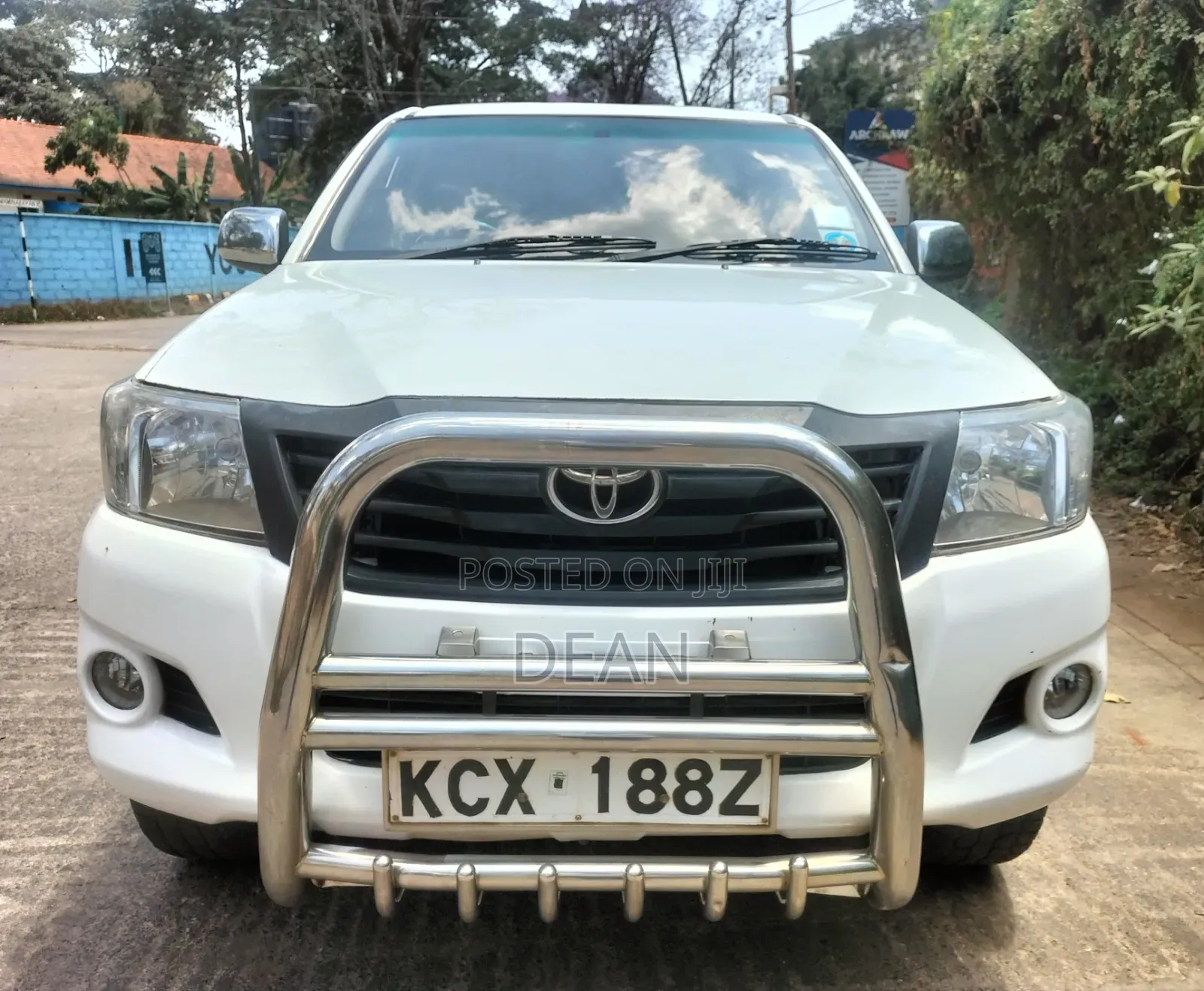 Toyota Hilux 2014 White