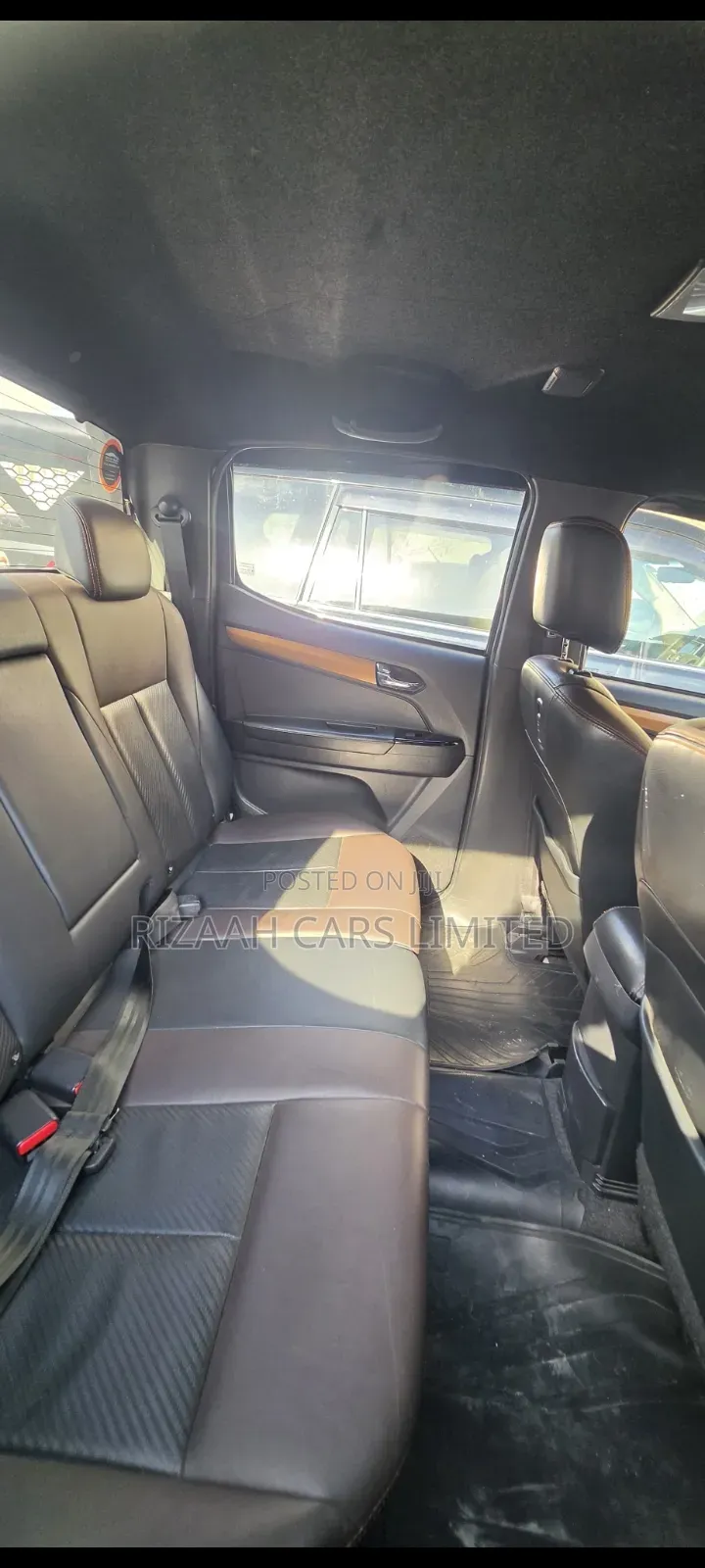 Isuzu D-MAX 2019 White